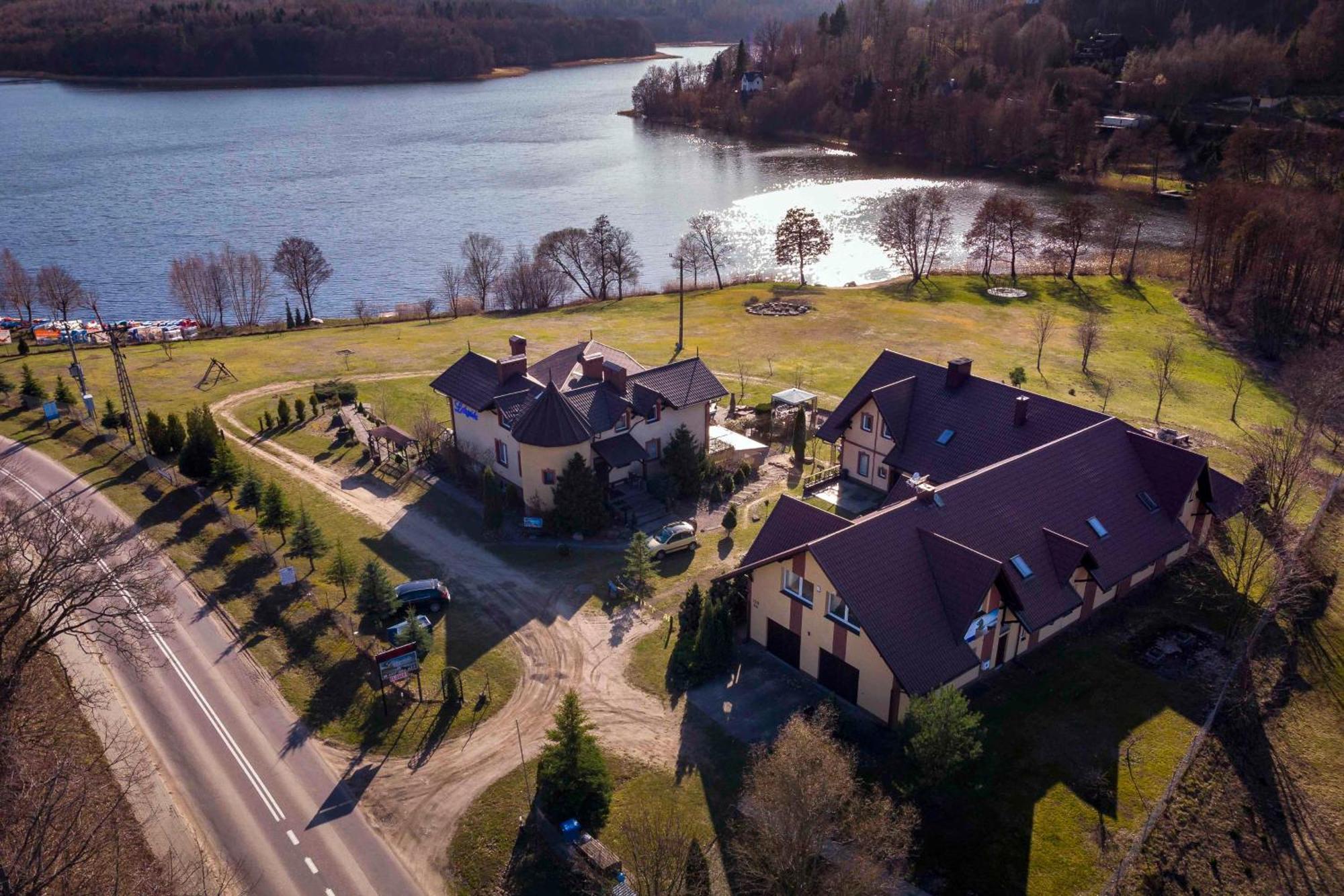 Pensjonat Nad Jeziorem Lakeside Brodnica Dolna Exterior foto