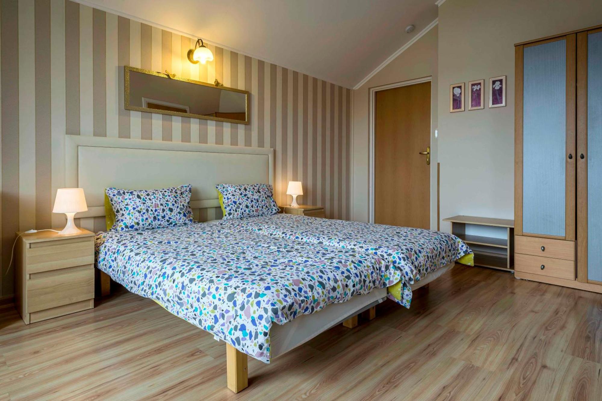 Pensjonat Nad Jeziorem Lakeside Brodnica Dolna Exterior foto